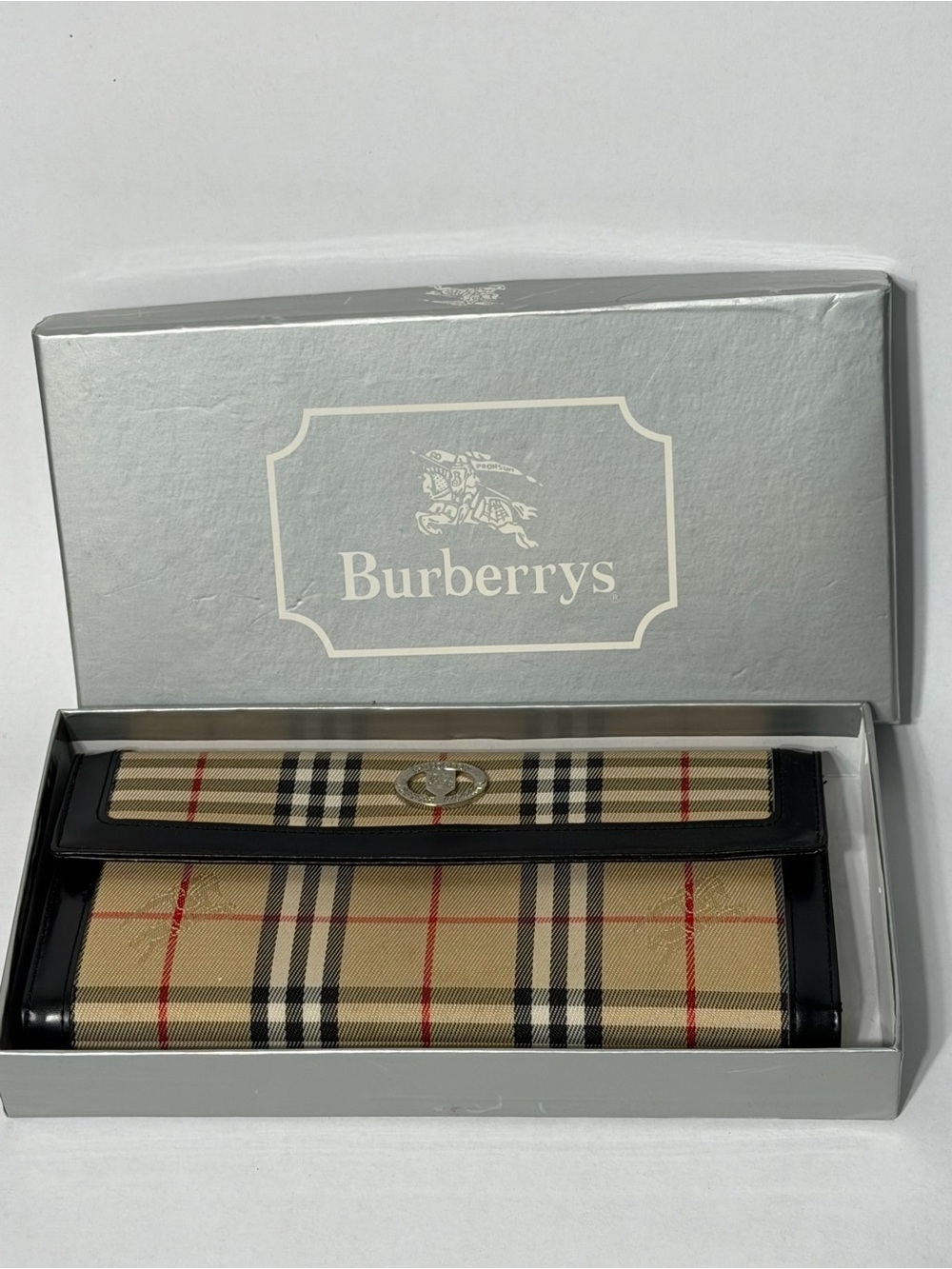 Vintage Burberrys Beige Classic Nova Check Long Wallet with Black Trim